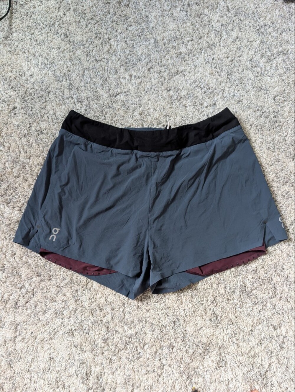 On Cloud Women's Running Short Medium